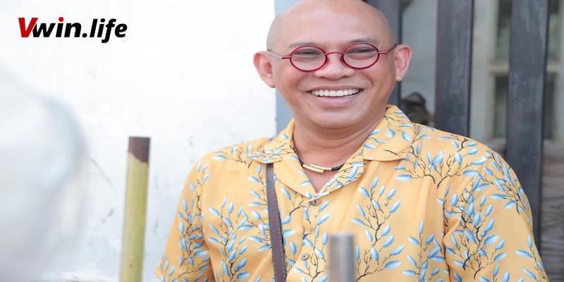 Giới thiệu sơ lược về tác giả Vwin